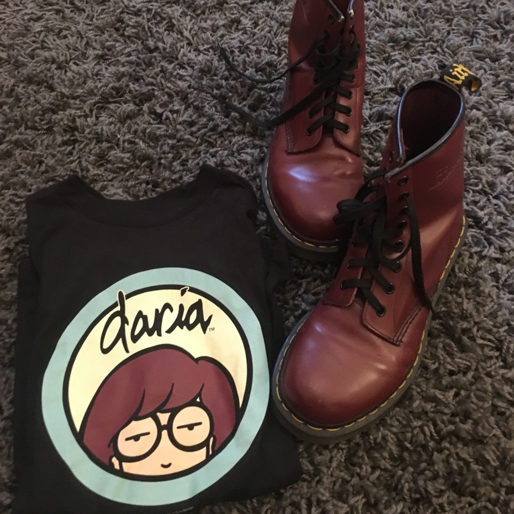 Hot Topic 90’s Style Daria Tee Shirt
